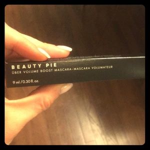 Beauty Pie Uber Volume Boost Mascara Full Size